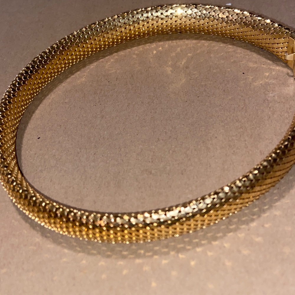 Elegant Gold Mesh Choker